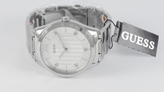 Guess Quartz Steel Silver Dial Ref: U1341G1