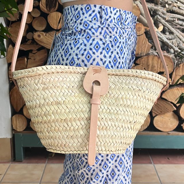 Capazo bandolera de palma