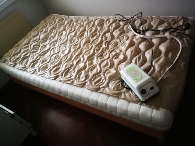 Giroletto elettrico e divano