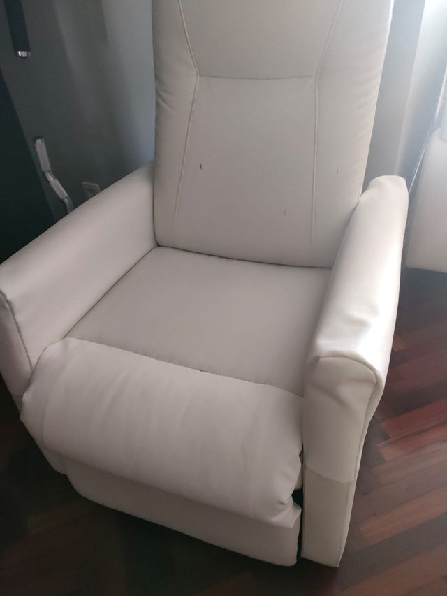 Giroletto elettrico e divano