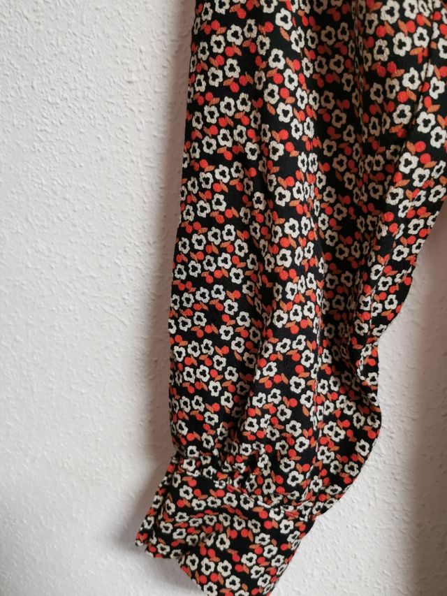 Vestido largo de chica talla S de Zara.