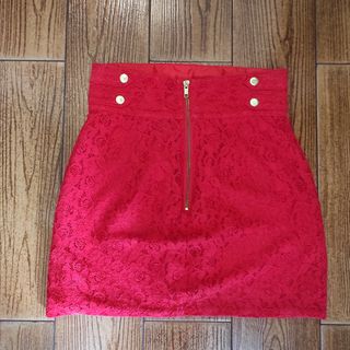 Saia tamanho renda tamanho S preço 3€