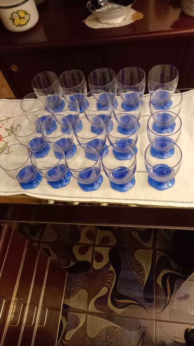 Servizio da 20 bicchieri 