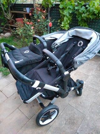 Bugaboo Donkey 3 carrito gemelar gris