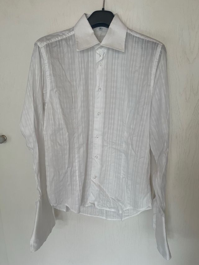 Camicia da carimonia con gemelli