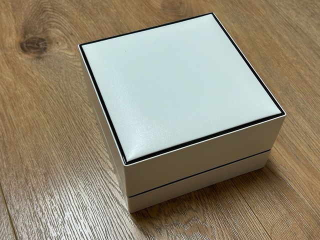 Estuche para reloj CHANEL blanco