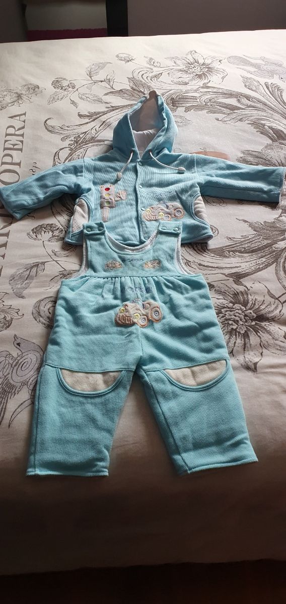 Conjunto bebe 12 meses. Unisex