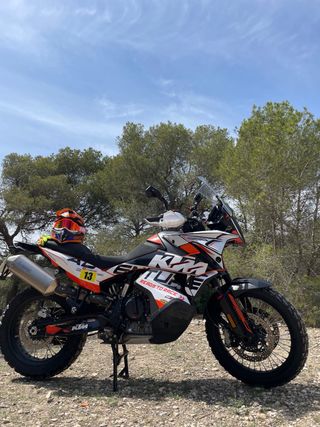 890 ADVENTURE