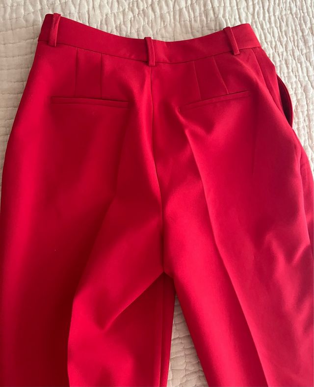 Pantalón pinzas M rojo