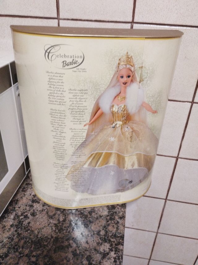 BARBIE COLECCIÓN AÑO 2000