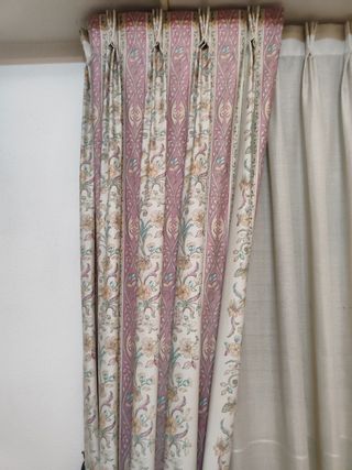 Dos colchas edredón y cortinas Reig Martí 