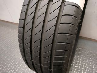 Neumático de ocasión 205/45R17 88H