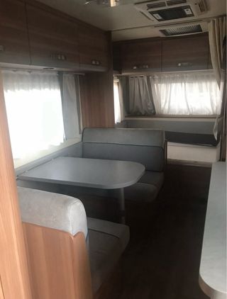 Caravana weinsberg by knaus 480 QDK