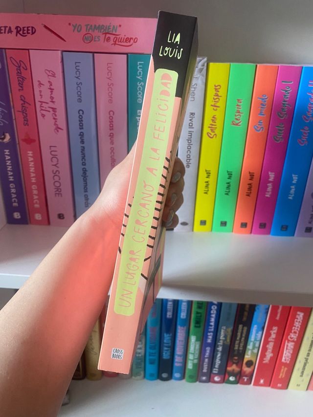 Libro: Un lugar cercano a la felicidad