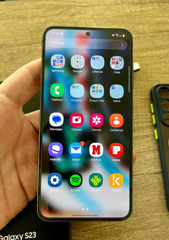 Samsung galaxy S23 128Gb