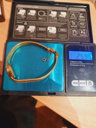 Reloj de oro de 18 kilates .