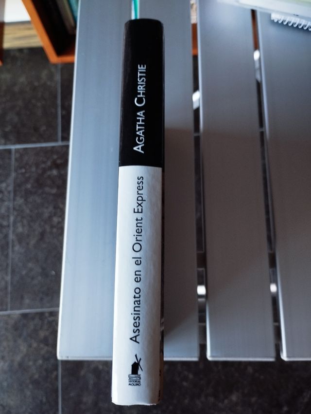 Libro Asesinato en el Orient Express