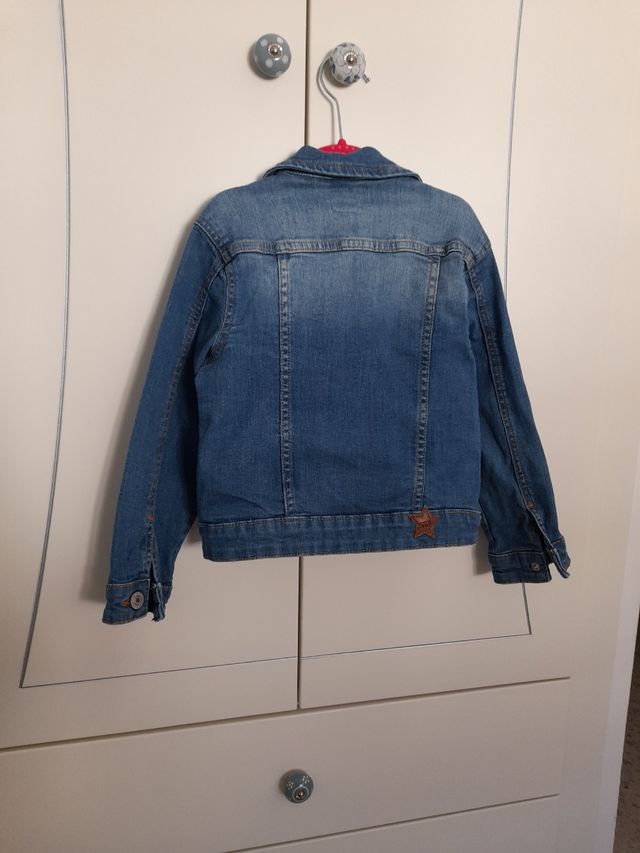 Jaqueta jeans infantil.