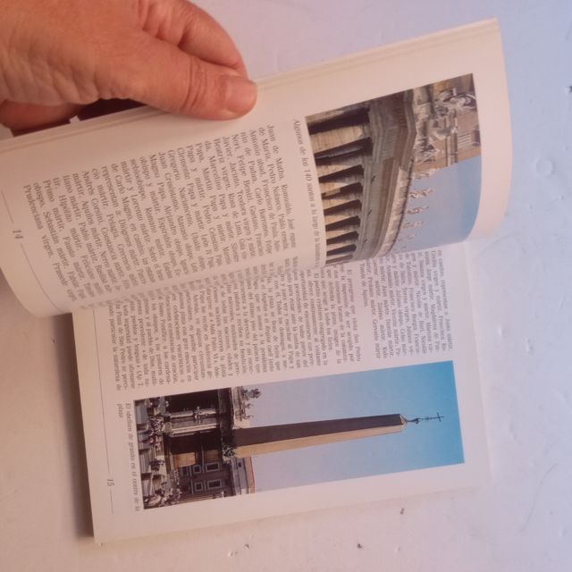 SAN PEDRO Guia de la plaza y de la basílica