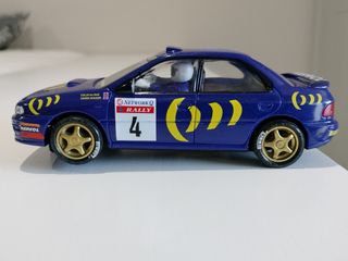 Se vende coche de Scalextric Subaru