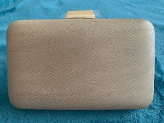 Clutch modelo “charming” - The Are - nuevo!