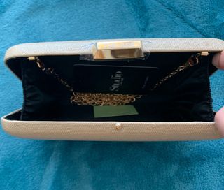 Clutch modelo “charming” - The Are - nuevo!