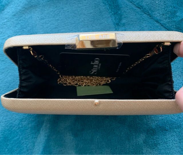 Clutch modelo “charming” - The Are - nuevo!