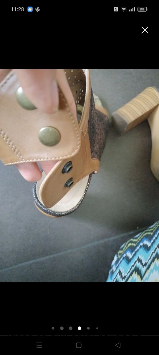 Sandalo tacco alto a tronchetto