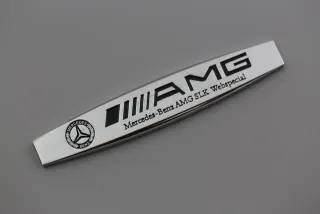 EMBLEMA LATERALES MERCEDES SLK AMG 10x1.5cm