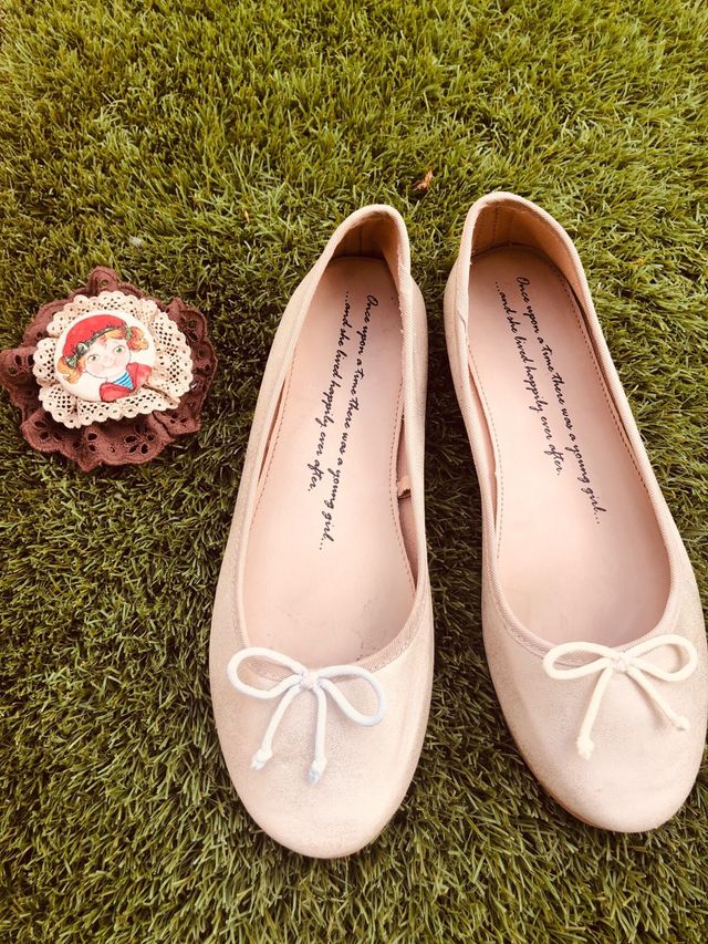 Zapato manoletina niña T35 + complemento