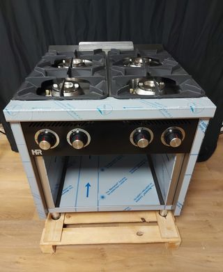 COCINA 4 FUEGOS A GAS 900E
