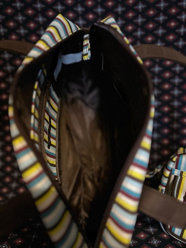 BOLSO DE MANO Y MONEDERO DE WOMEN’SECRET