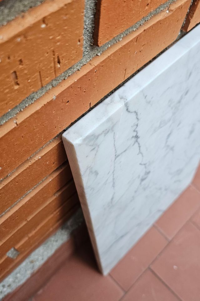 Loseta de marmol auténtico