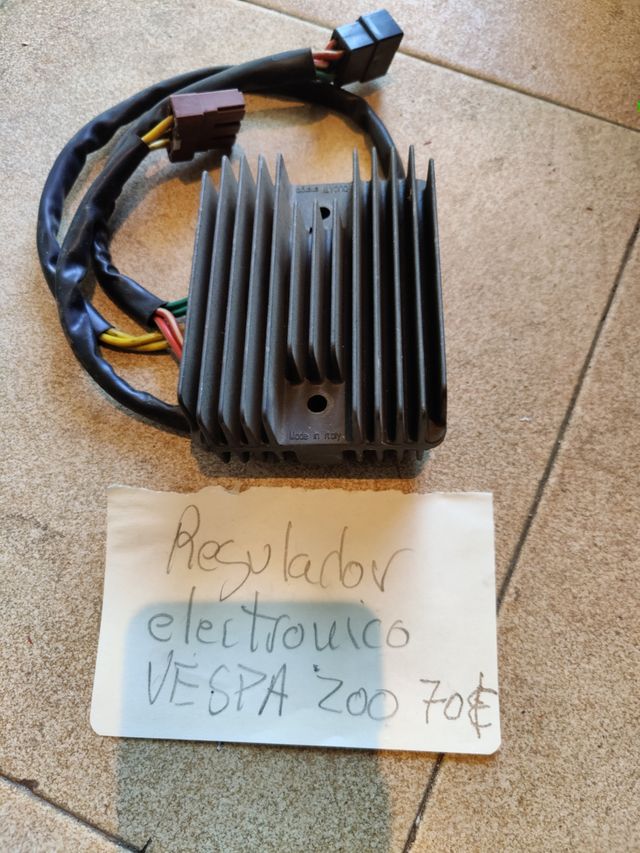 Regolatore elettronico Vespa 200