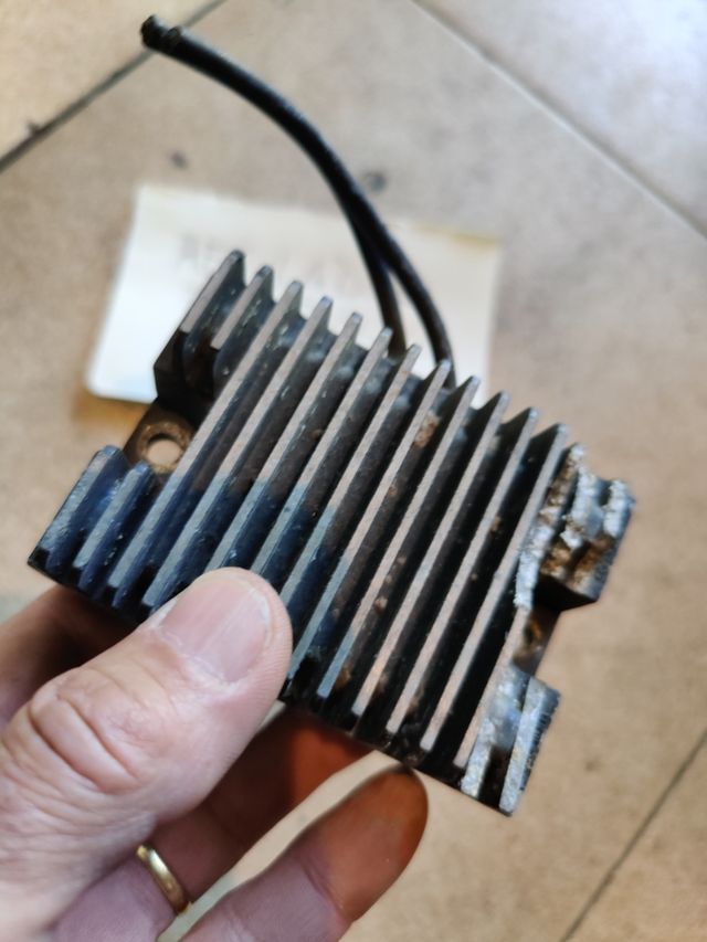 Regolatore elettronico Vespa