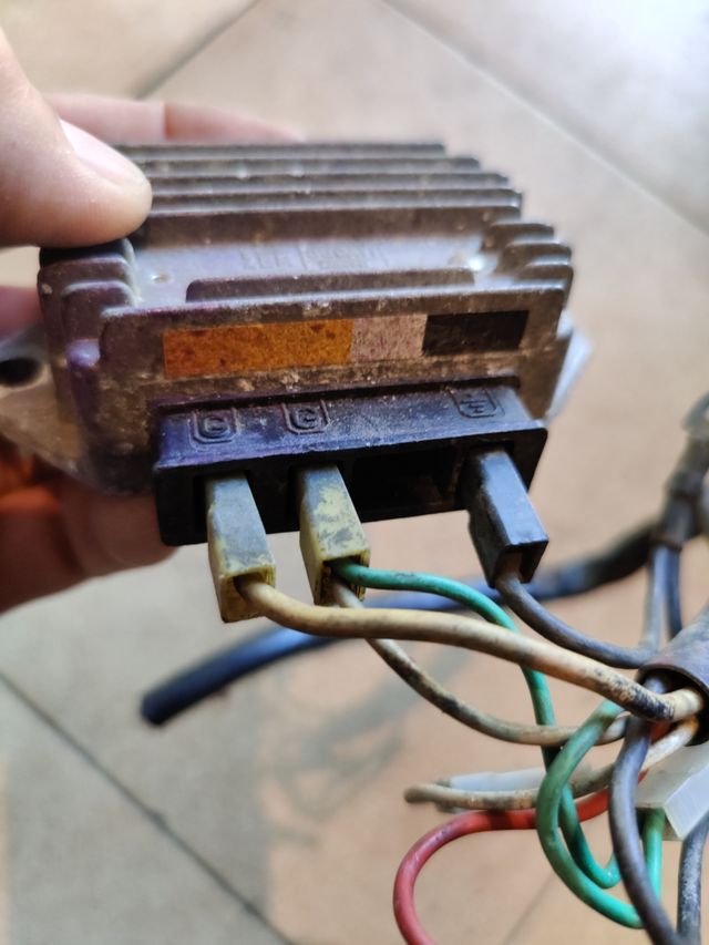 Regolatore elettronico del modulo Vespa