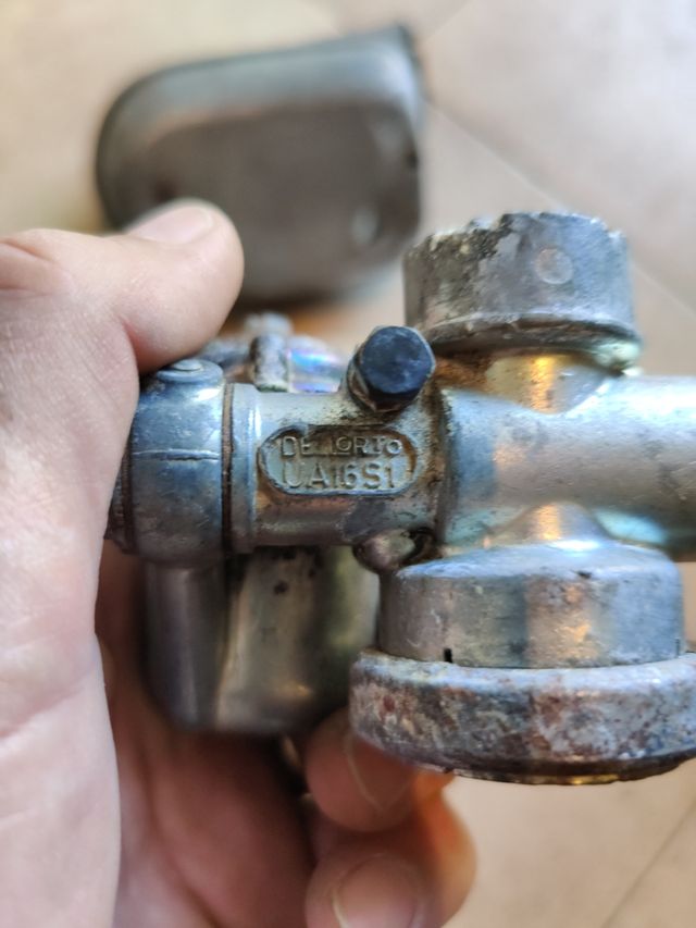 Carburatore e filtro aria Vespa 125-15