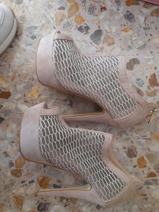 Zapatos de verano color crema