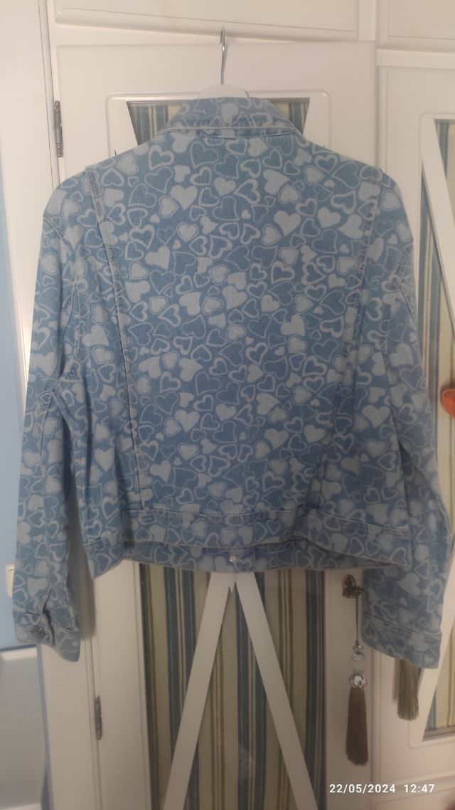 Cazadora vaquera corazones