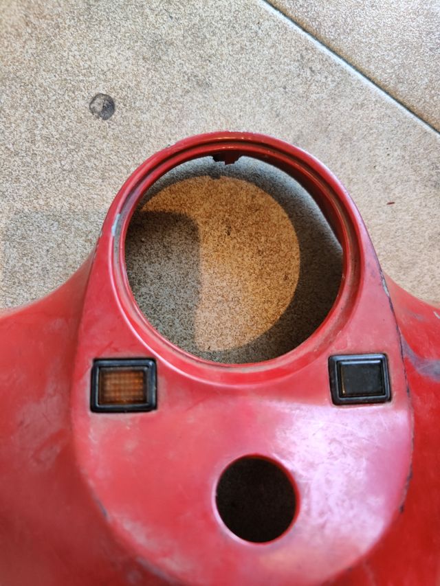 Coperchio manubrio leggero per Vespa 200