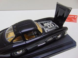 COCHE A ESCALA 1/24 (B03076)