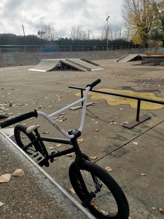 Bmx mankind alta gama 
