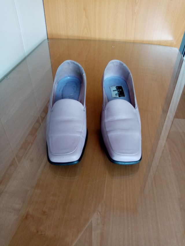 ZAPATO DE TACON BAJO