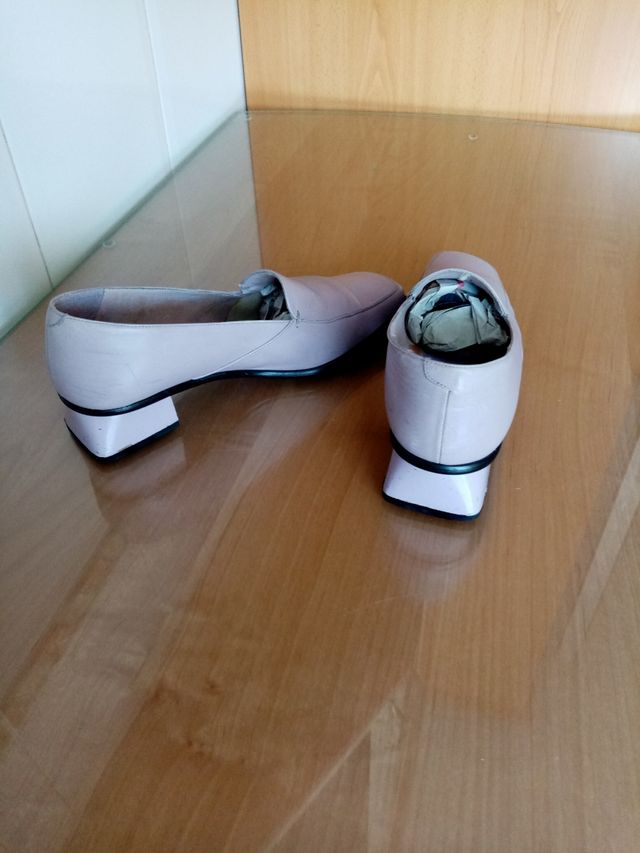 ZAPATO DE TACON BAJO