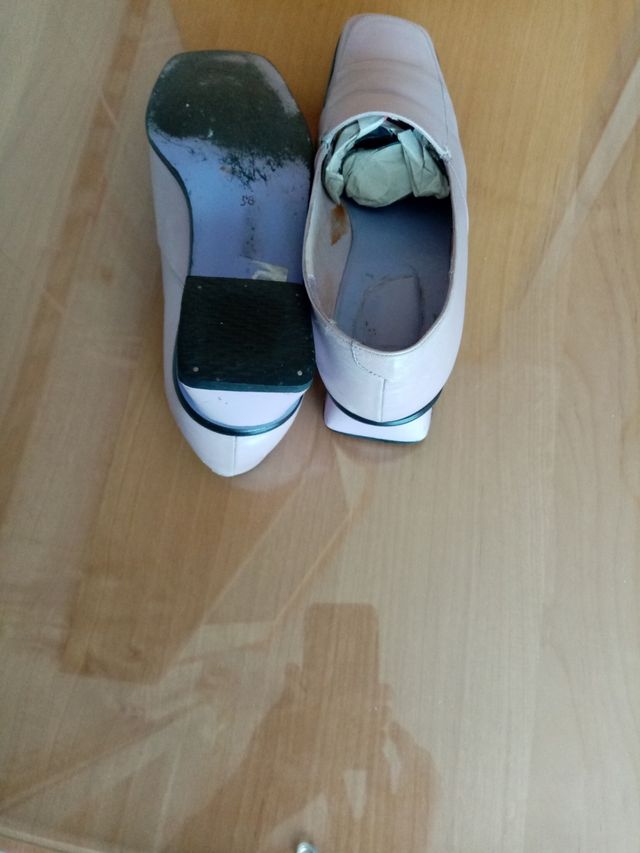 ZAPATO DE TACON BAJO