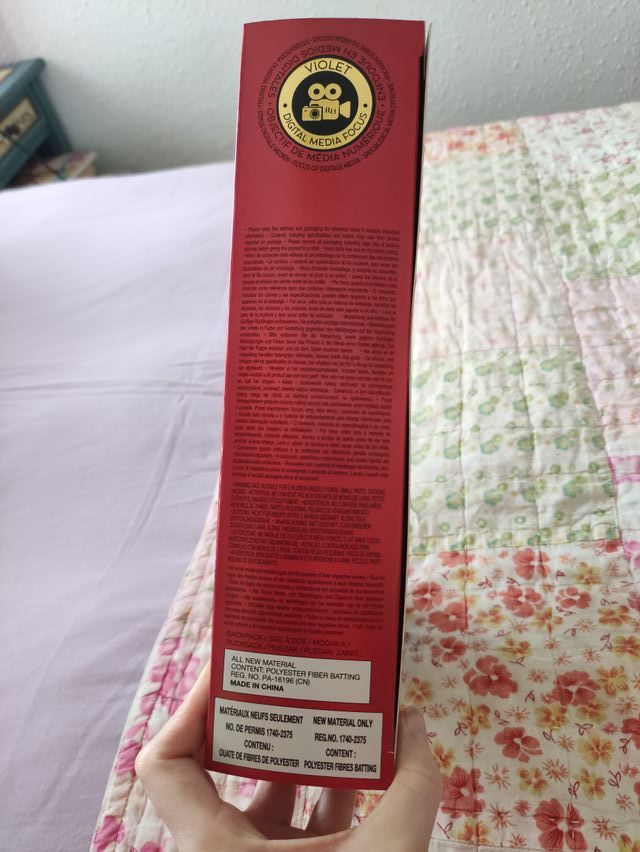 Muñeca Violet Rainbow Junior High