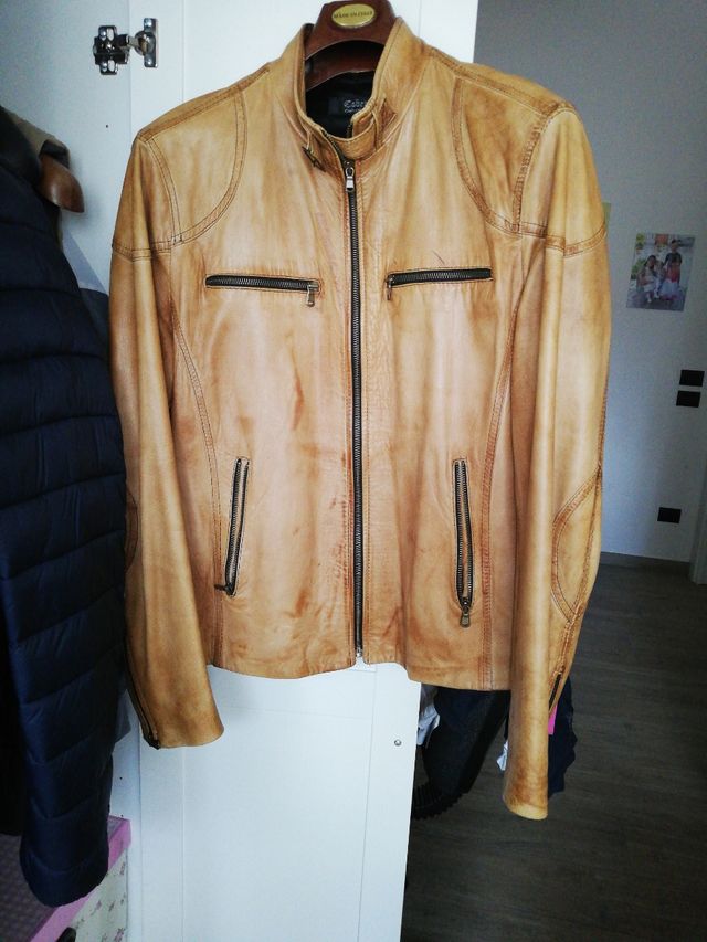 Giubbotto di pelle