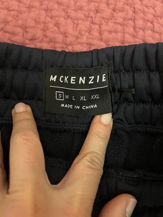 Pantalón chándal McKenzie. Talla xs