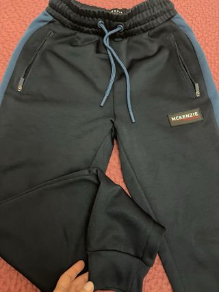 Pantalón chándal McKenzie. Talla xs