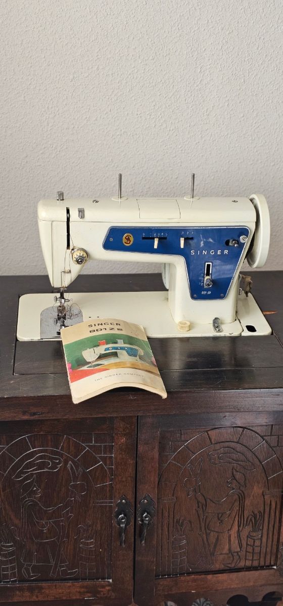 Maquina coser Singer